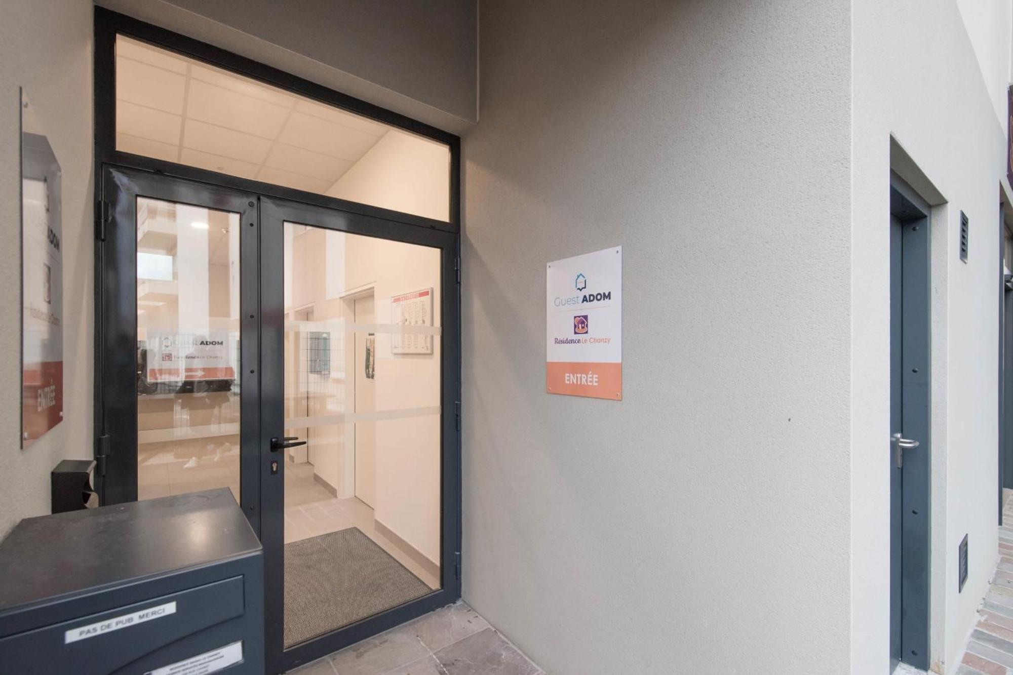 Ferienwohnung Melanie - T2 Proche Gare Le Mans Exterior foto